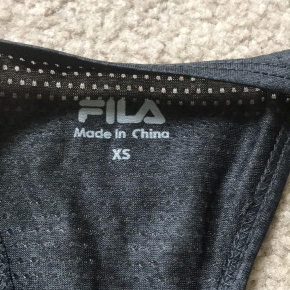 Women’s Razorback tank - Picture 5 of 7